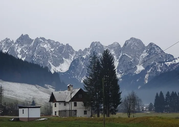 شقة Haus Gruenwald *